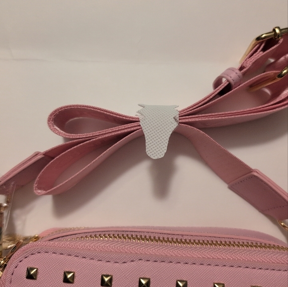 Valentino Orlandi- Baby Pink Studded Crossbody Camera Bag- Style # V-3003 NWT - Picture 2 of 8